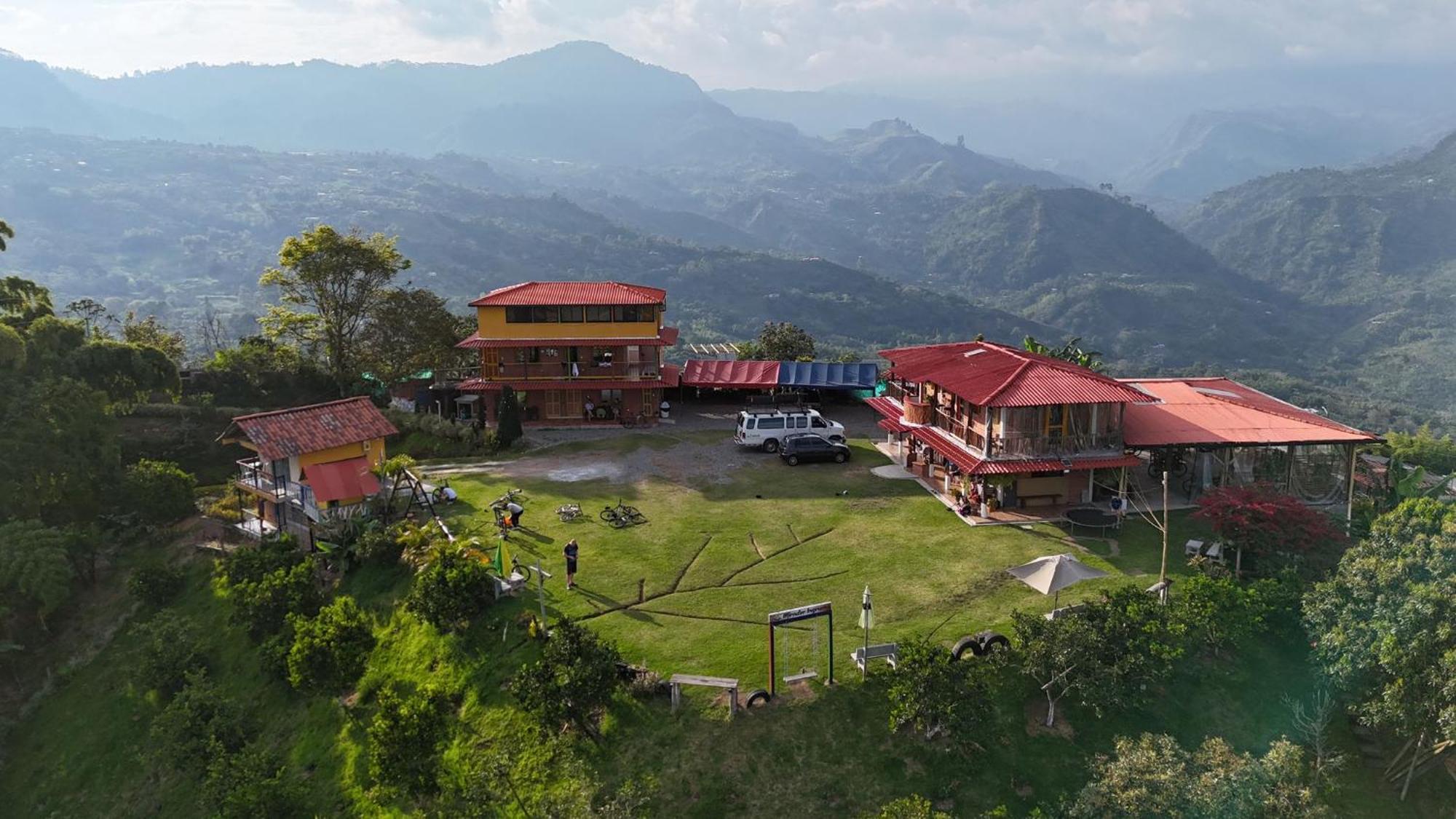Alojamiento Campestre Cabanas Mirador Ingruma Riosucio Caldas Ruiosucio Eksteriør billede